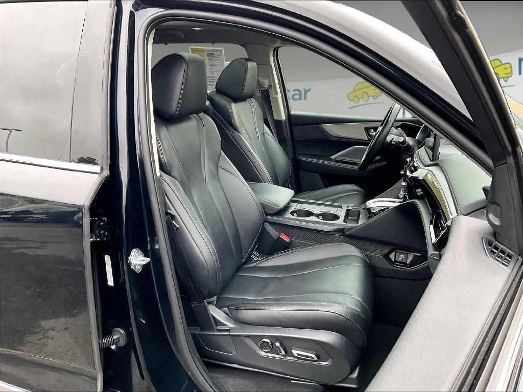 Used 2025 Acura MDX w/ Technology Package AWD/4WD image 11