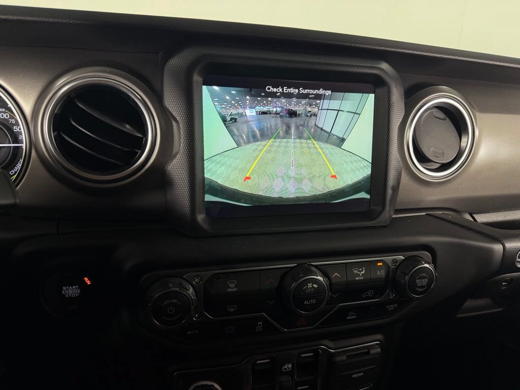 Used 2023 Jeep Wrangler Unlimited Rubicon 4xe AWD/4WD image 18