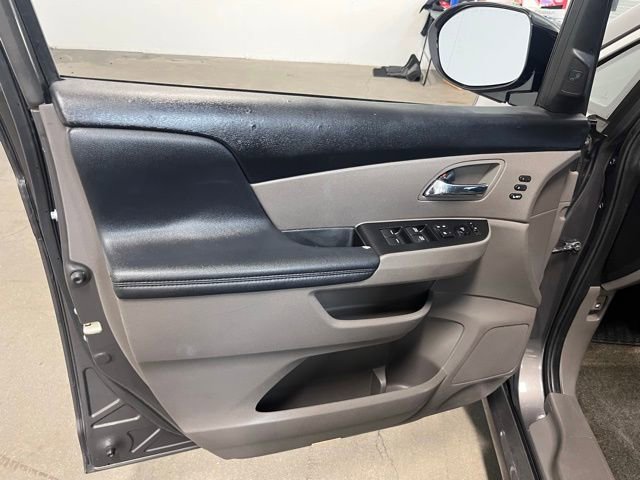 Used 2014 Honda Odyssey Touring image 22