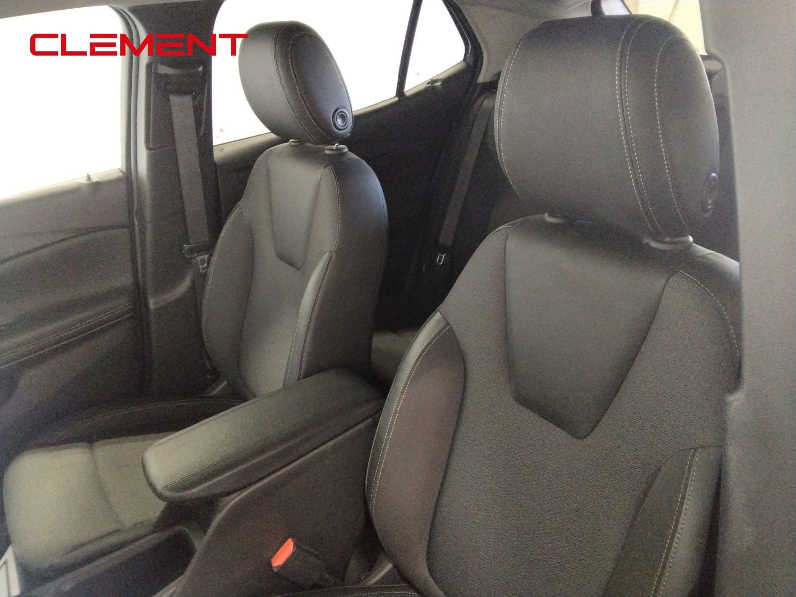 Used 2025 Buick Encore GX Preferred image 28
