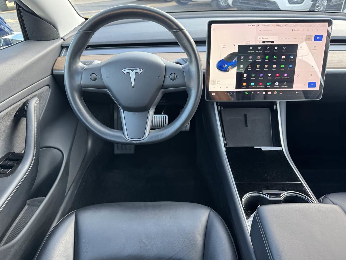 Used 2018 Tesla Model 3 image 24
