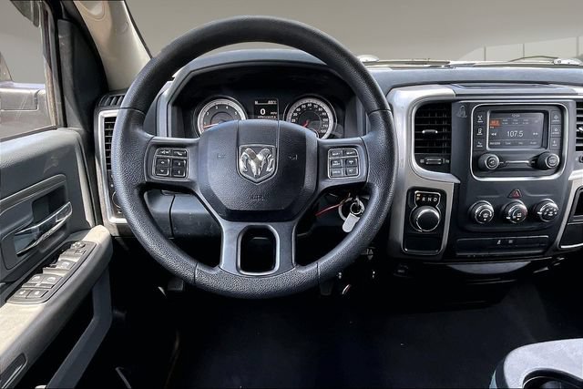 Used 2015 RAM 1500 Classic SLT RWD image 9