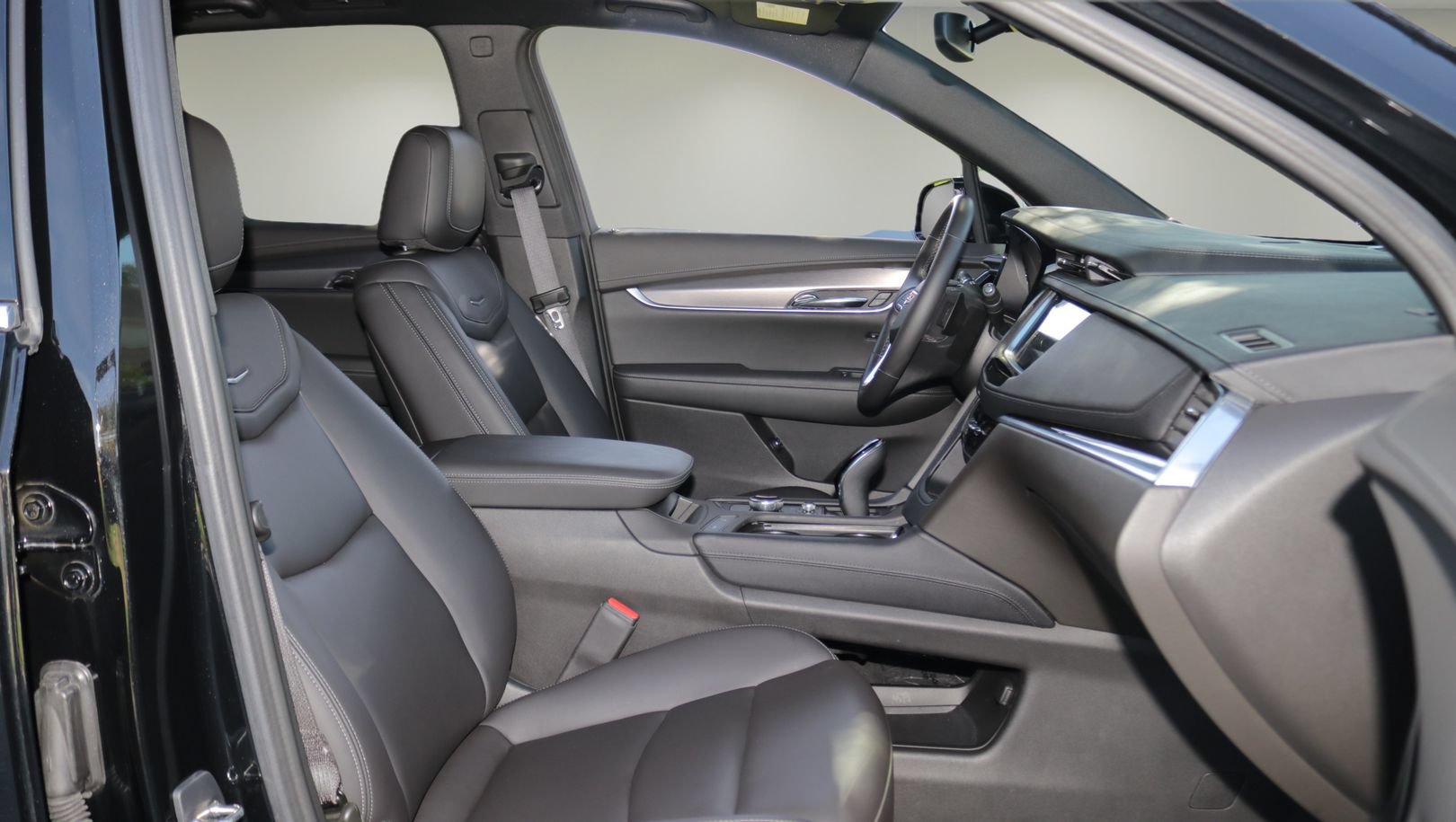 Used 2023 Cadillac XT6 Luxury FWD image 18