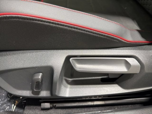 New 2026 Volkswagen GTI SE FWD image 15
