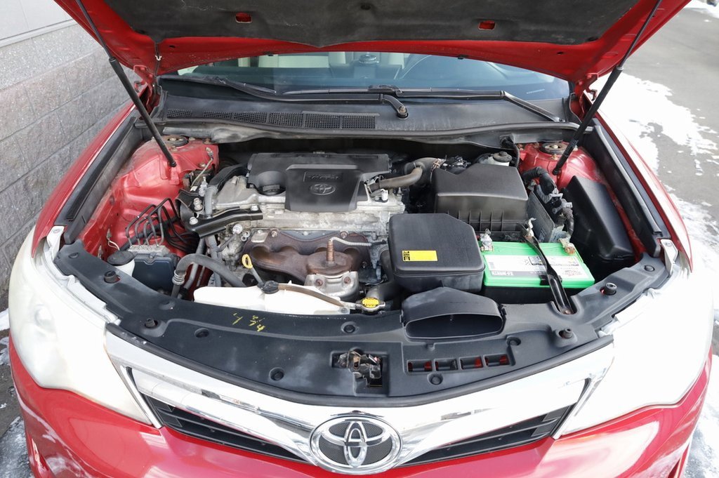 Used 2013 Toyota Camry LE image 9