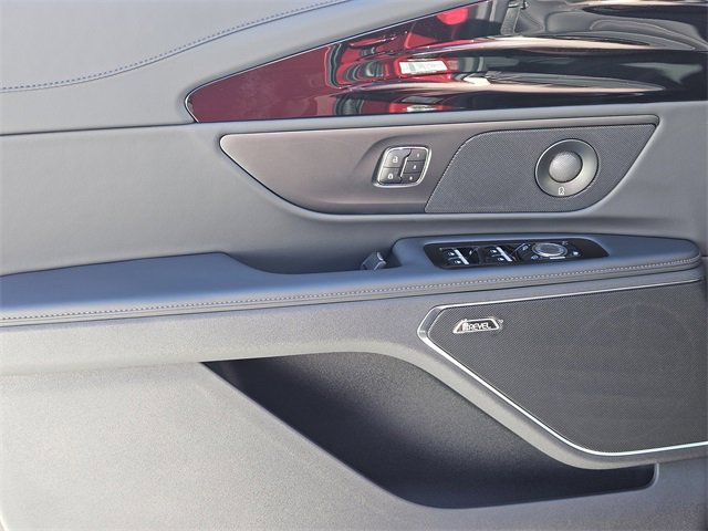 New 2026 Lincoln Nautilus Reserve image 22