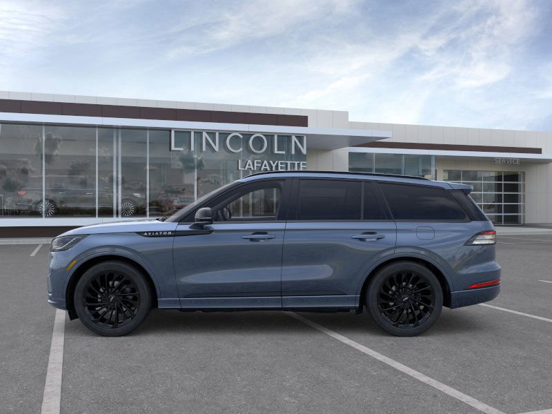 New 2026 Lincoln Aviator Reserve image 3