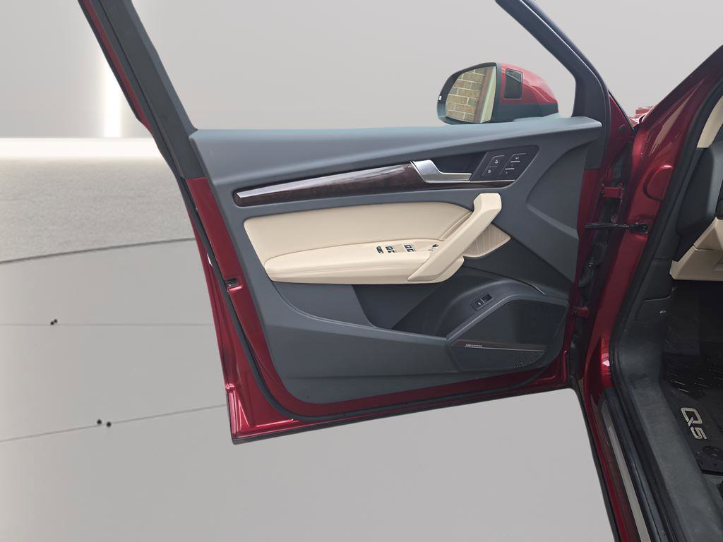 Used 2019 Audi Q5 2.0T Premium Plus w/ Premium Plus Package image 18