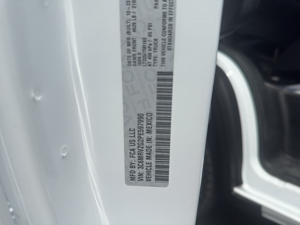 Used 2023 RAM ProMaster 3500 w/ Lane Management Group FWD image 16