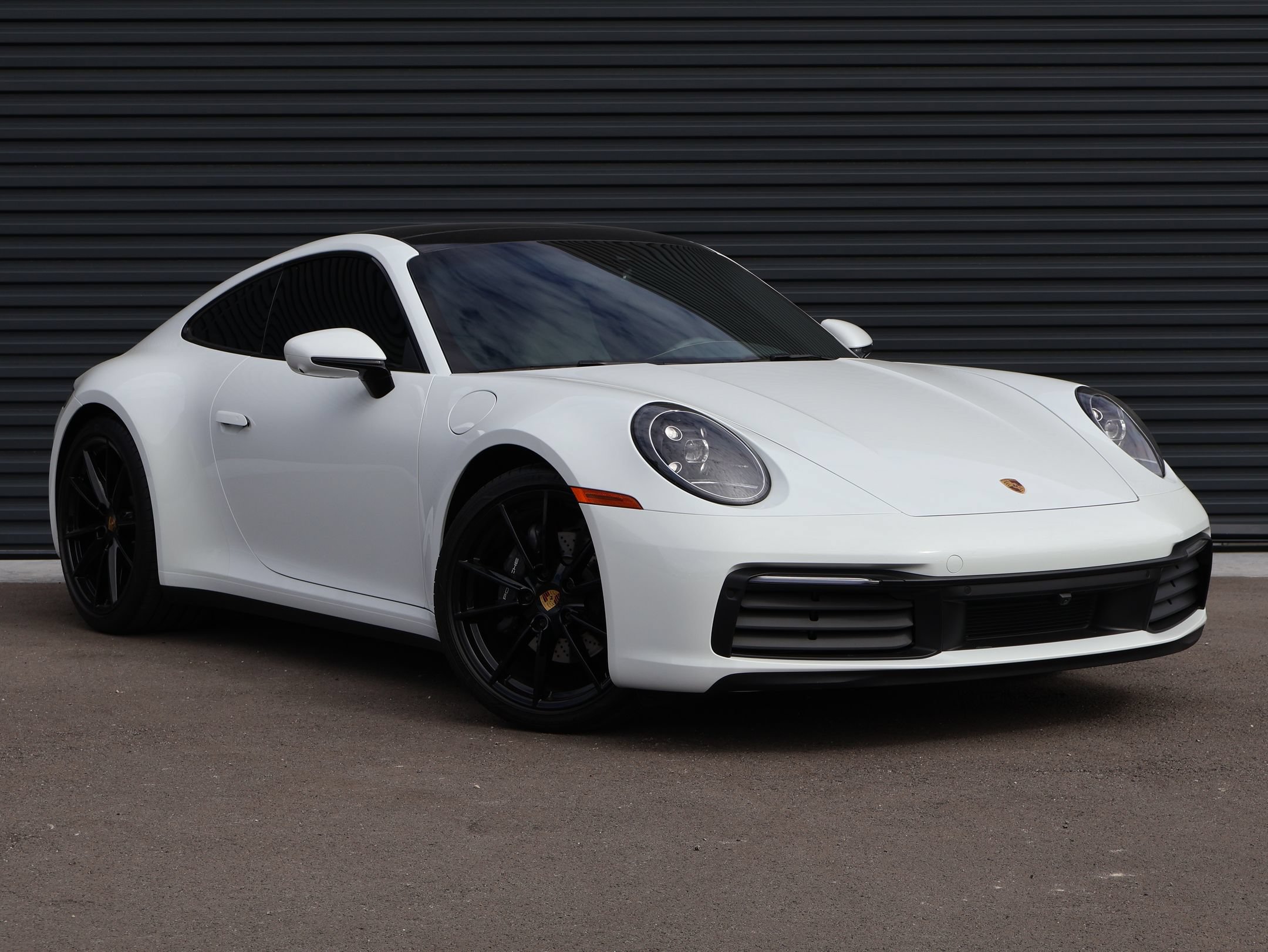 Used 2023 Porsche 911 Carrera RWD image 7