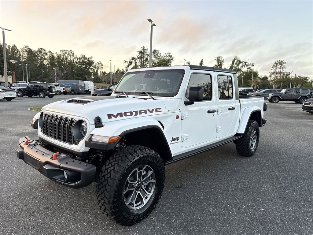 New 2025 Jeep Gladiator Mojave w/ Steel Bumper Group image 7