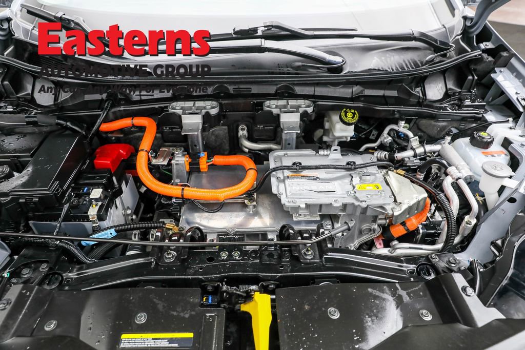 Used 2024 Nissan Ariya FWD image 7