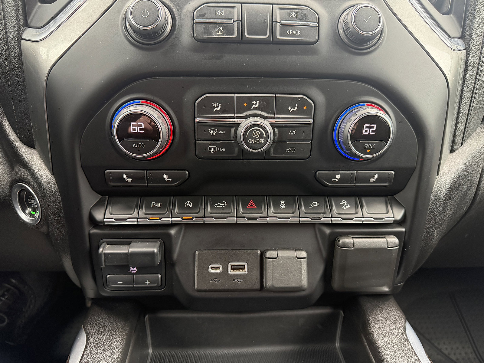 Used 2021 Chevrolet Silverado 1500 RST w/ True North Edition Plus AWD/4WD image 18