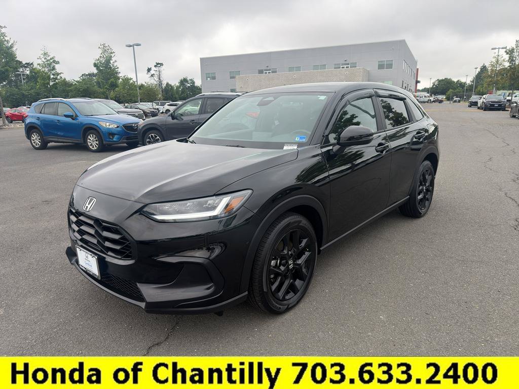 Certified 2024 Honda HR-V Sport image 3