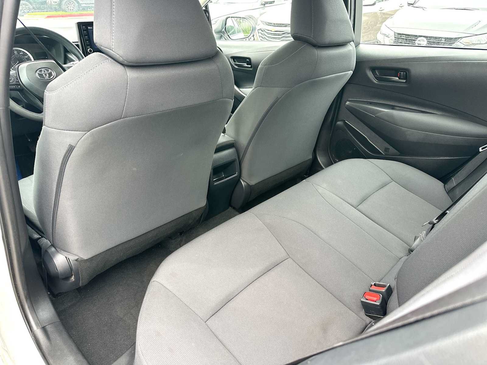 Used 2022 Toyota Corolla LE FWD image 24