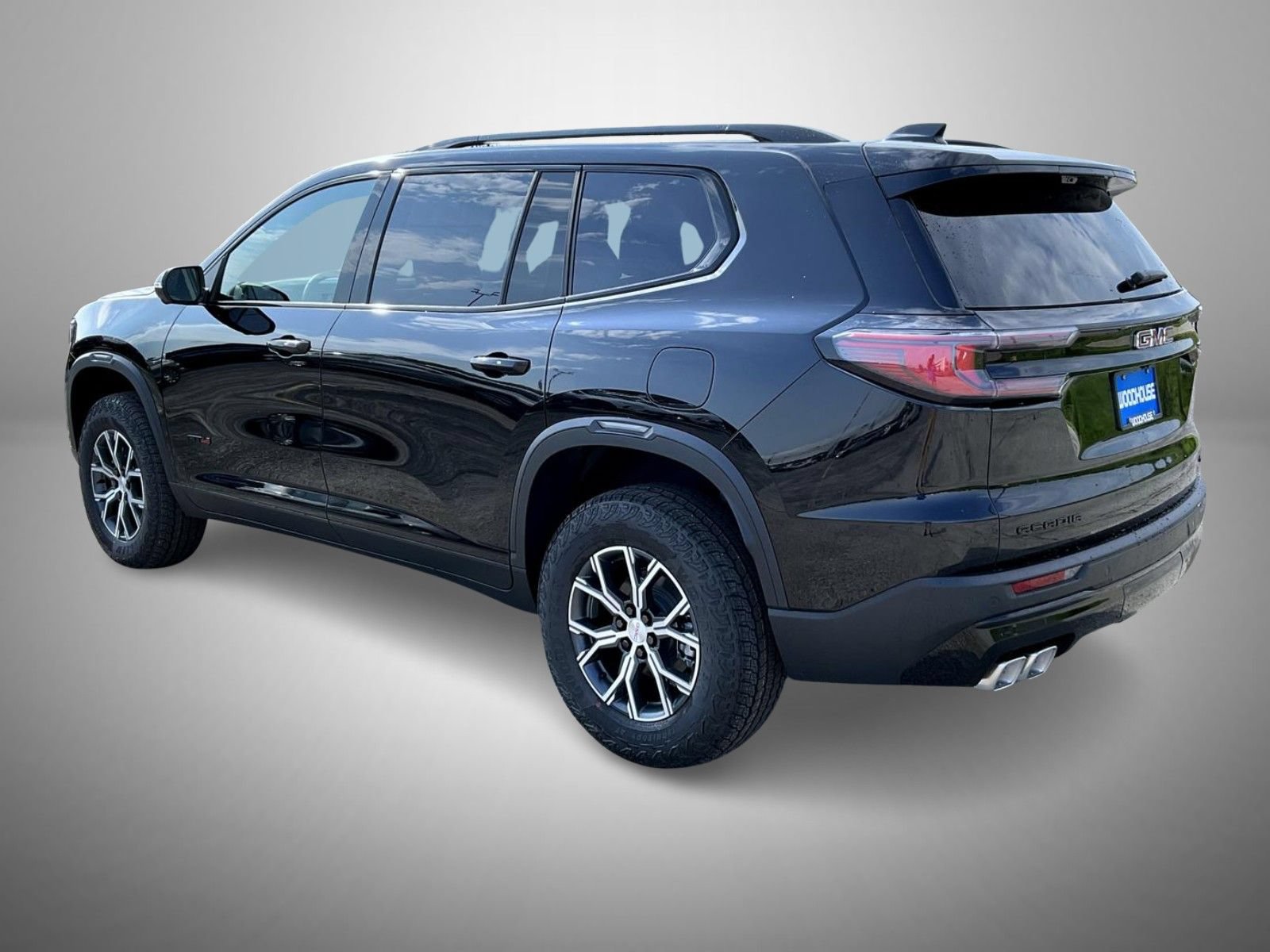 New 2026 GMC Acadia AT4 w/ Luxury Package AWD/4WD image 7