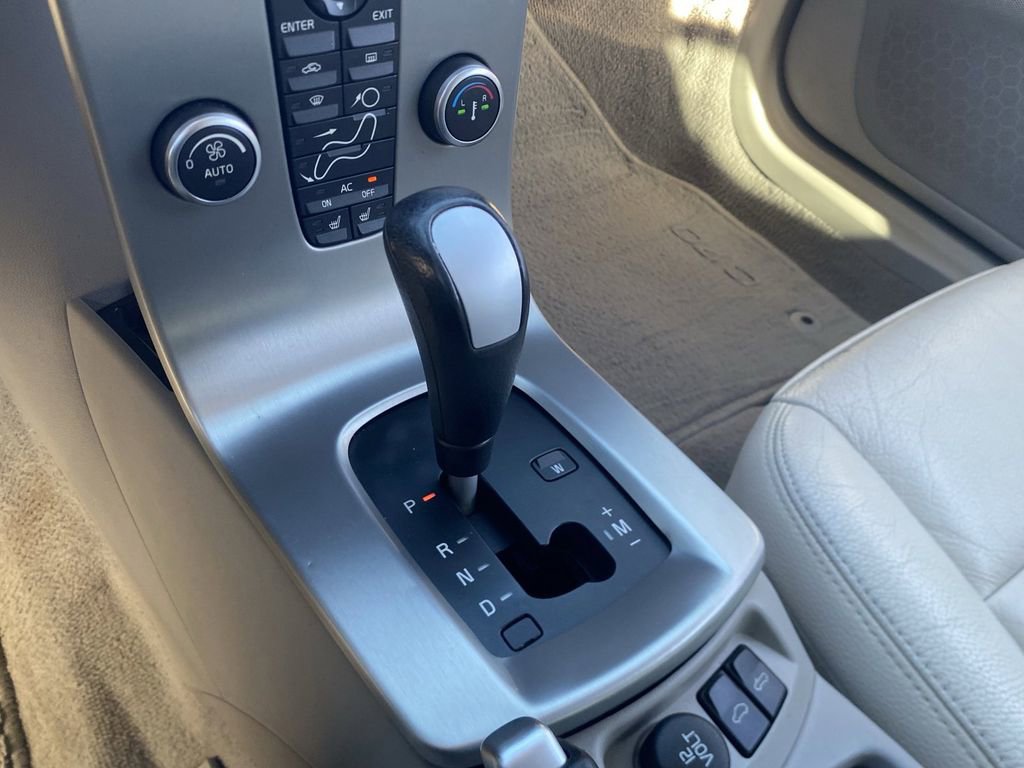 Used 2006 Volvo C70 T5 image 24