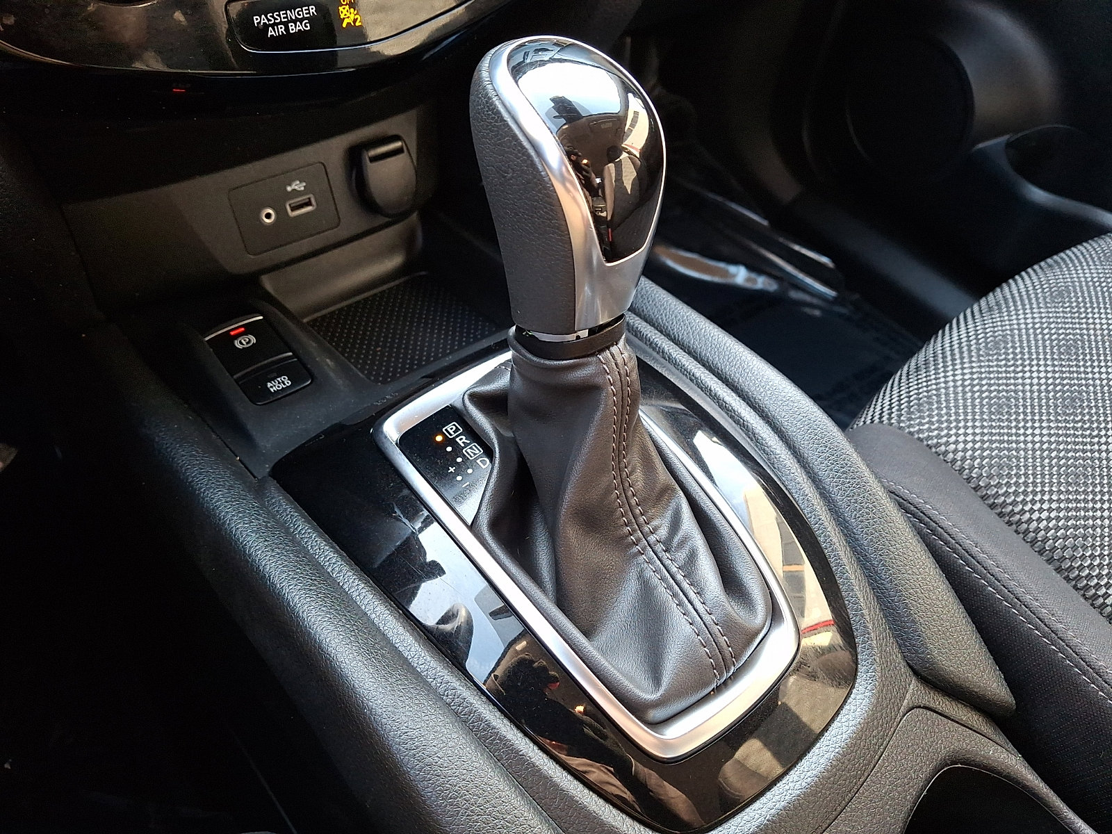 Certified 2019 Nissan Rogue Sport SV w/ Technology Package image 15