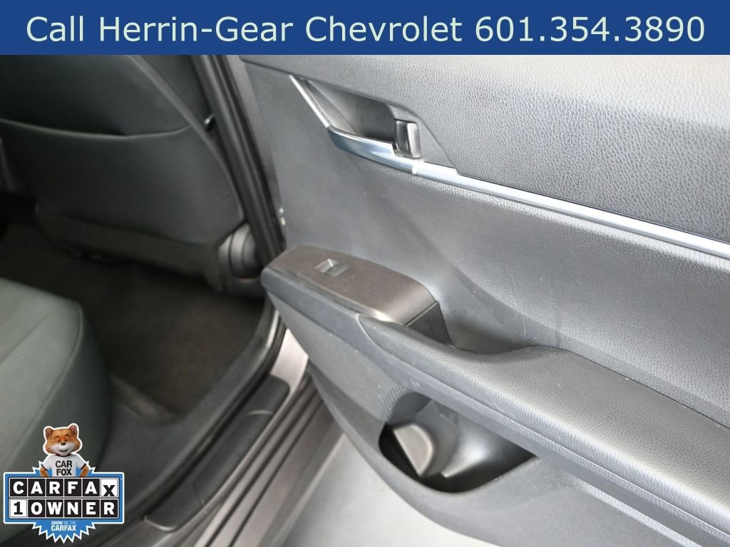 Used 2023 Toyota Camry LE image 21