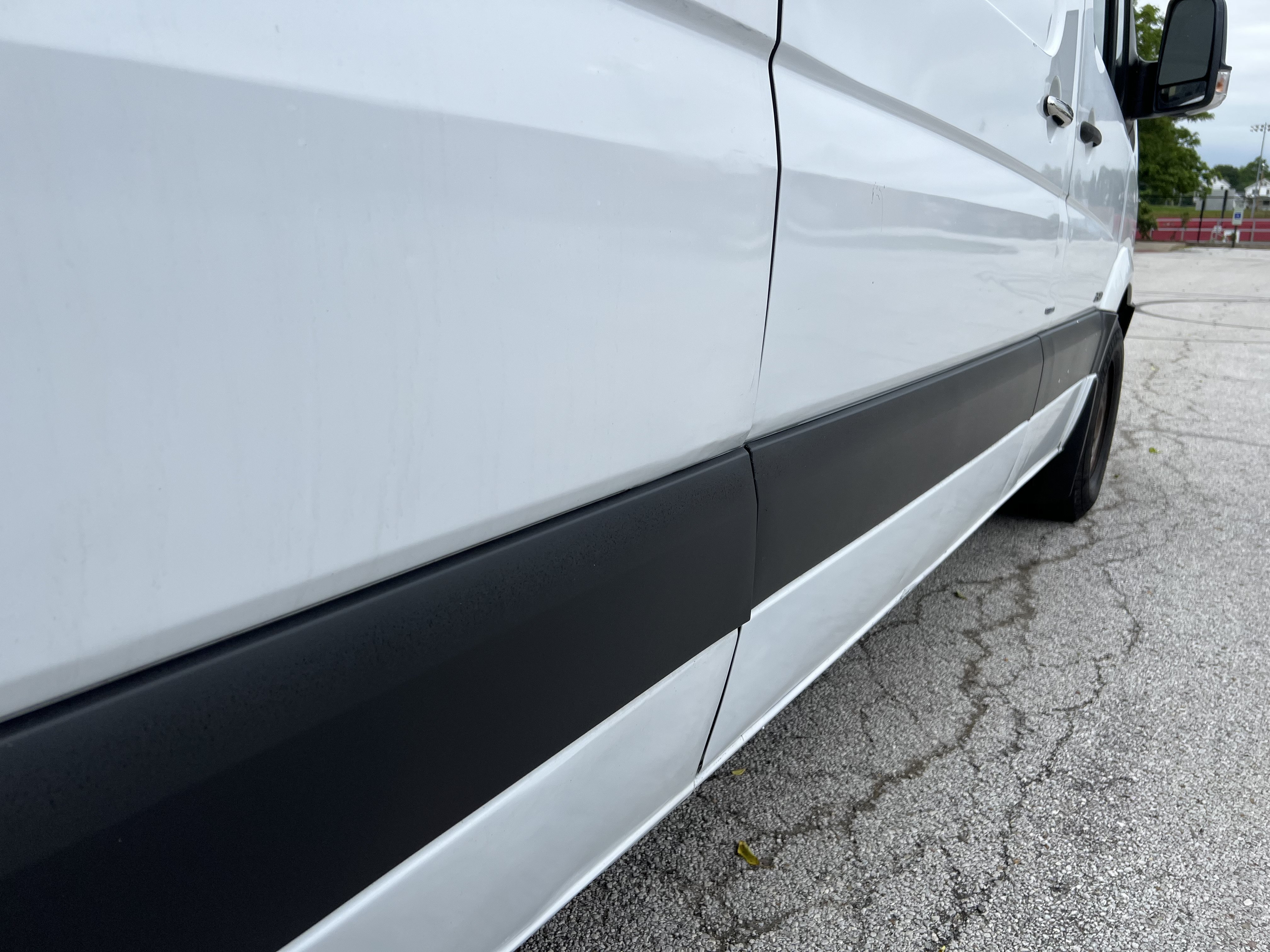 Used 2013 Mercedes-Benz Sprinter 2500 image 36