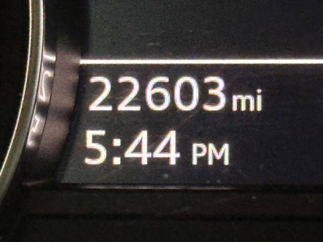 Used 2023 Audi A4 2.0T Premium w/ Convenience Package AWD/4WD image 31