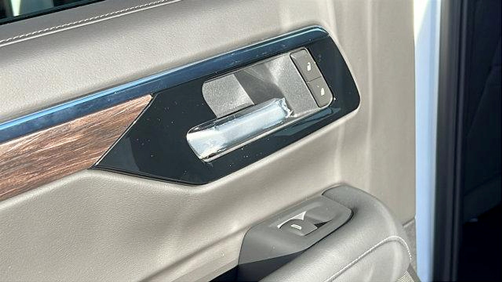 New 2026 Chevrolet Suburban LS w/ LPO, Get Active Package image 13