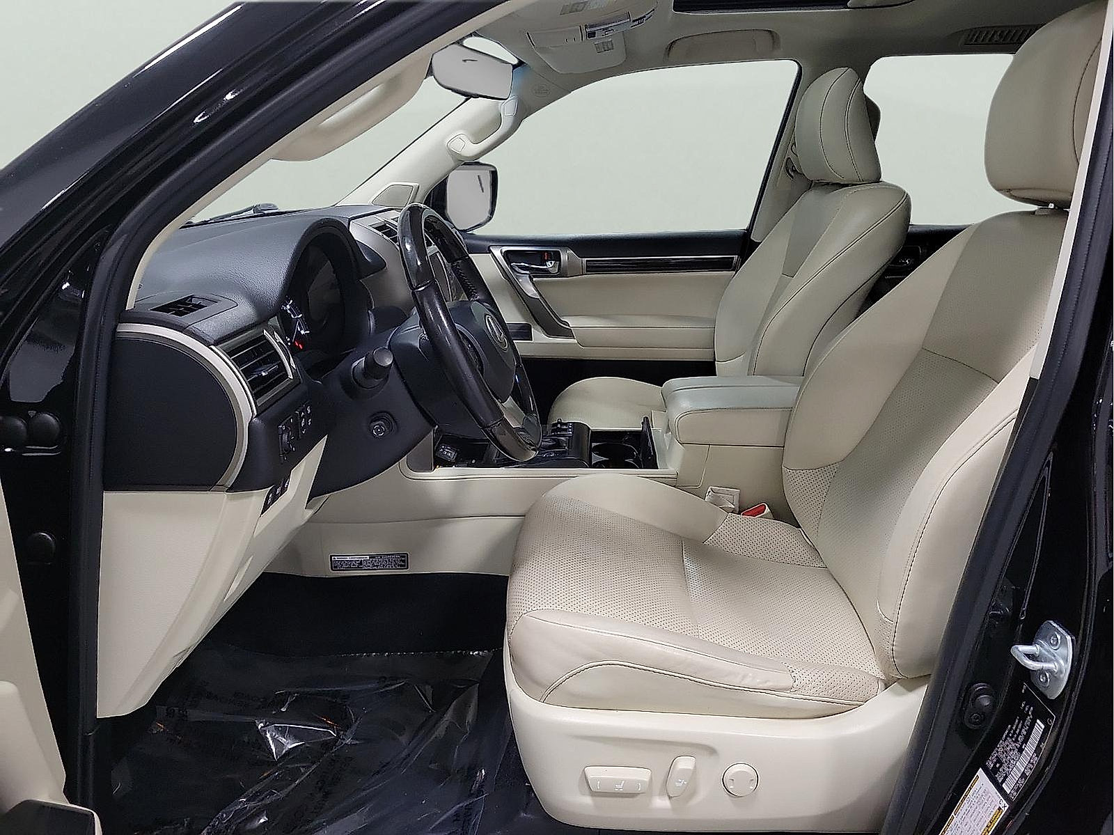 Used 2021 Lexus GX 460 Luxury w/ Sport Design Package AWD/4WD image 11