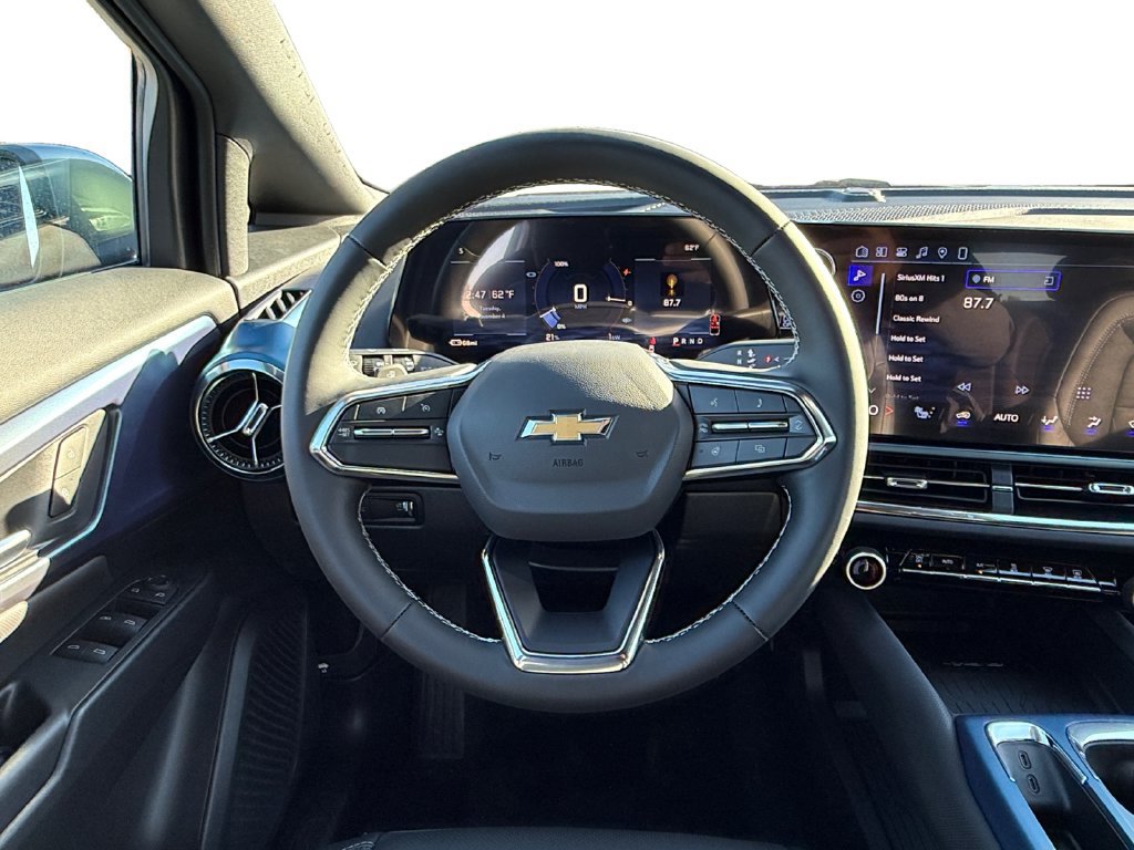 New 2026 Chevrolet Equinox EV LT FWD image 12