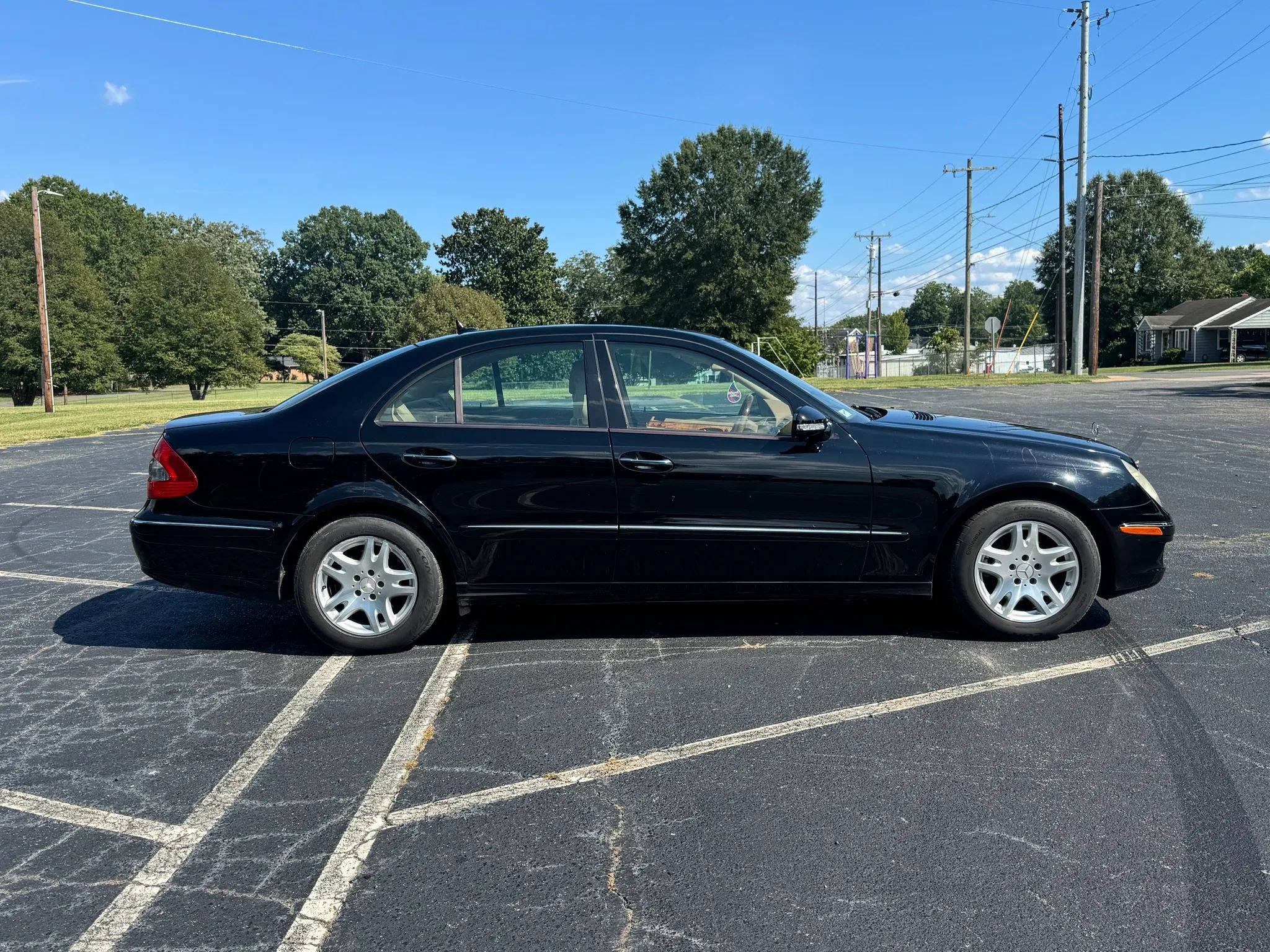 Used 2007 Mercedes-Benz E 320 BlueTEC Sedan image 22