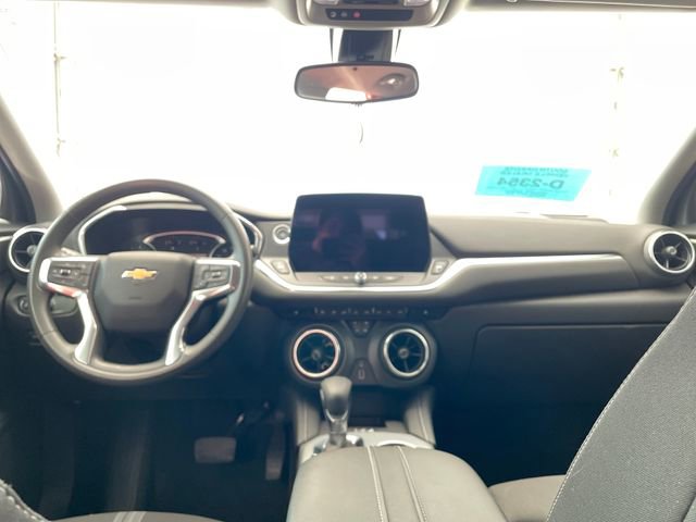 Used 2024 Chevrolet Blazer LT w/ Convenience Package image 12