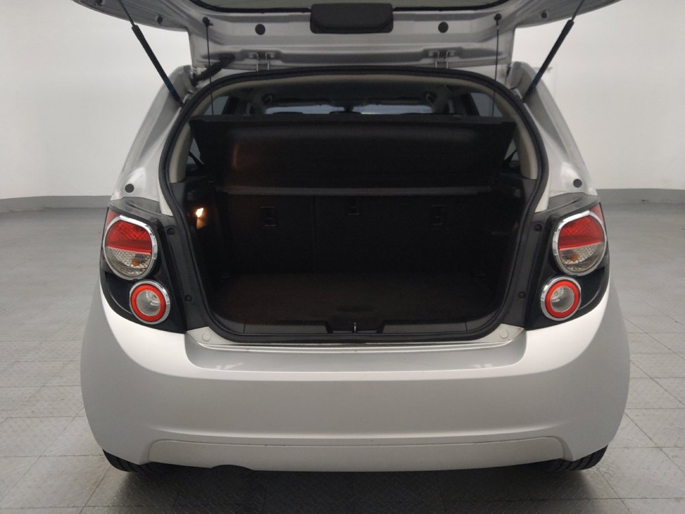 Used 2016 Chevrolet Sonic LTZ FWD image 29