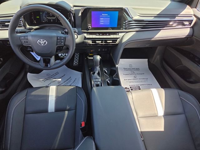 Used 2026 Toyota Camry SE w/ Convenience Package FWD image 9