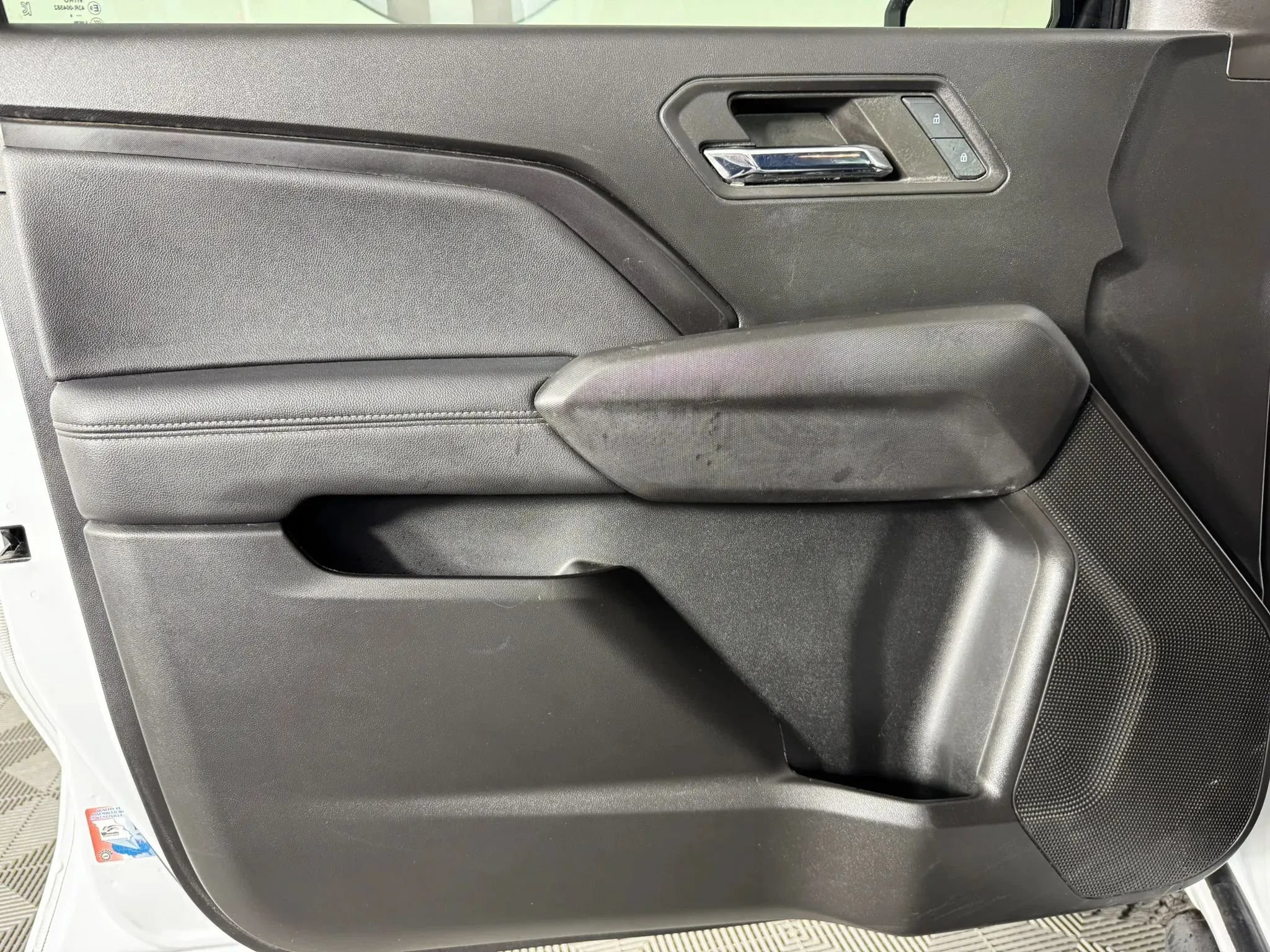 Used 2024 GMC Canyon Elevation w/ Convenience Package AWD/4WD image 33