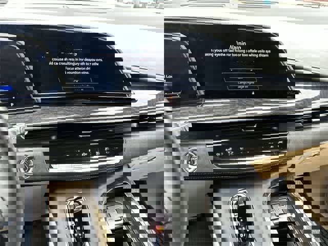 Used 2023 Cadillac Escalade ESV Premium Luxury image 24