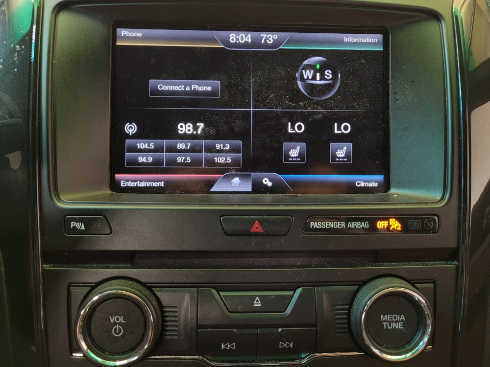 Used 2016 Ford Explorer XLT w/ Equipment Group 202A FWD image 25