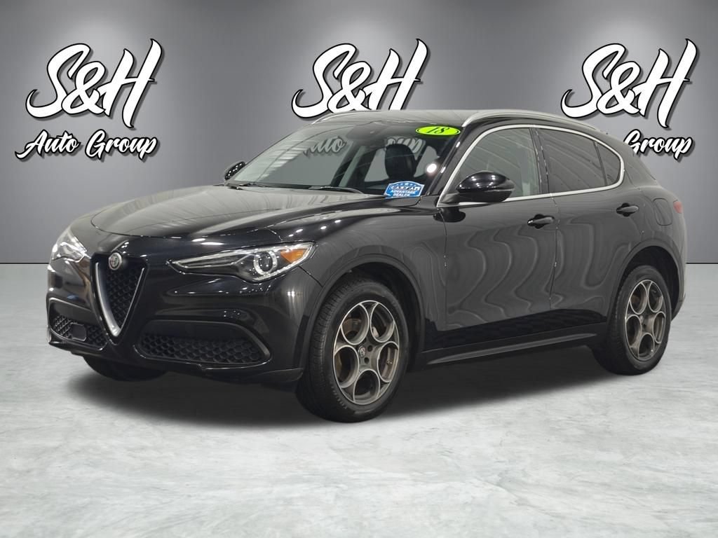 Used 2018 Alfa Romeo Stelvio AWD w/ Cold Weather Package image 14
