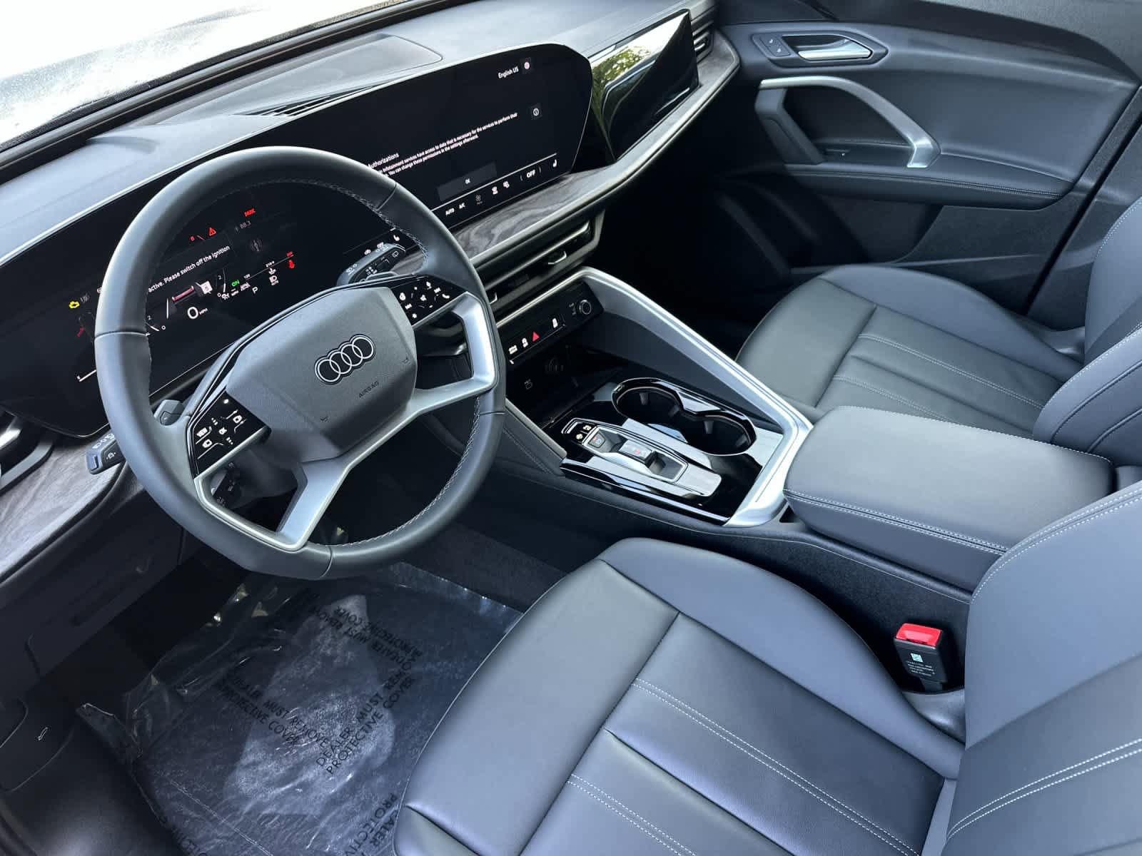 Used 2025 Audi Q5 Premium w/ Convenience Package AWD/4WD image 11