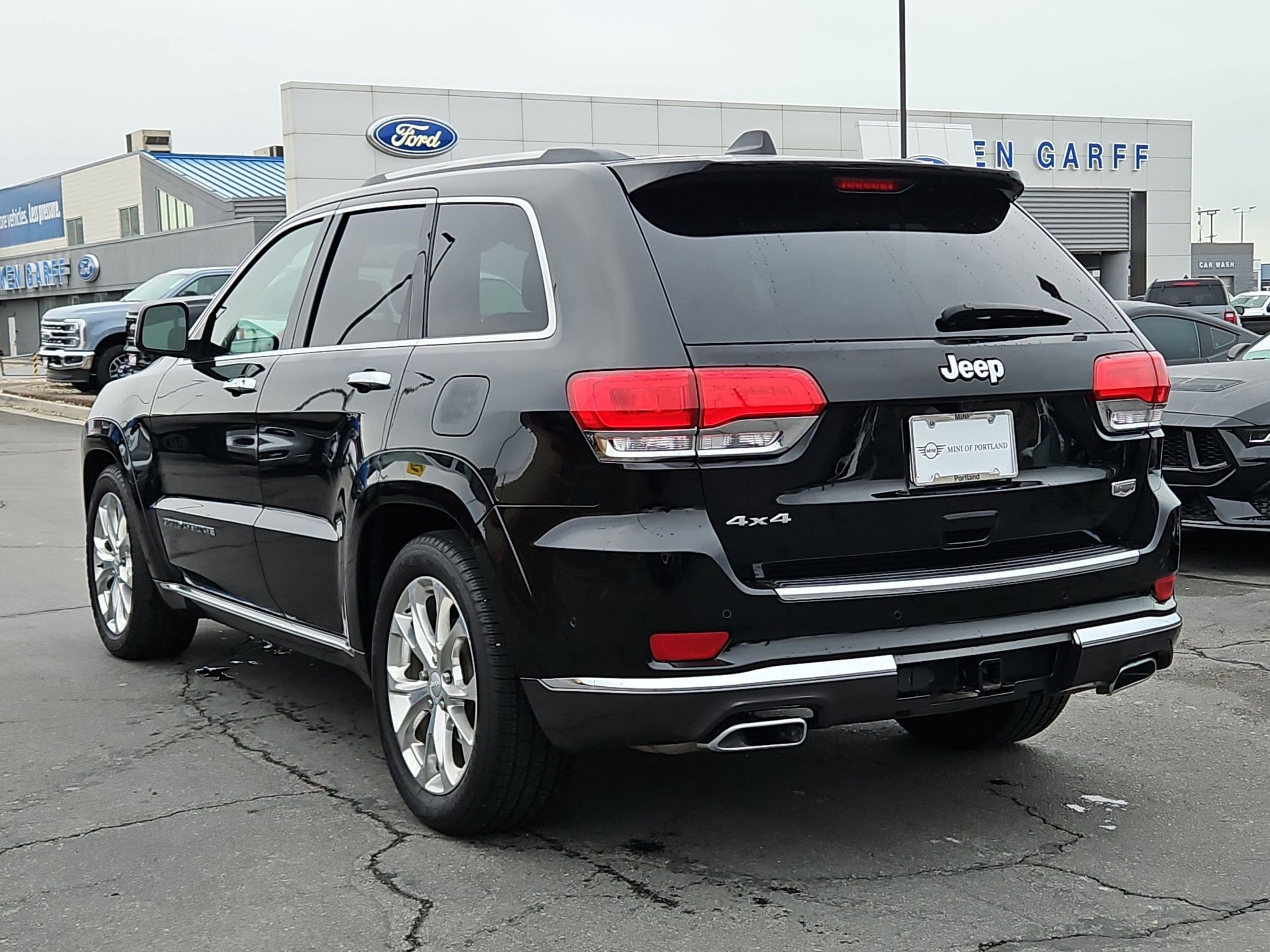 Used 2021 Jeep Grand Cherokee Summit image 8