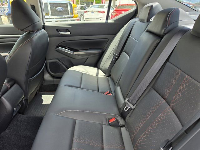 Used 2024 Nissan Altima 2.5 SR w/ SR Premium Package FWD image 14