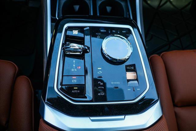 New 2026 BMW 760i xDrive image 18