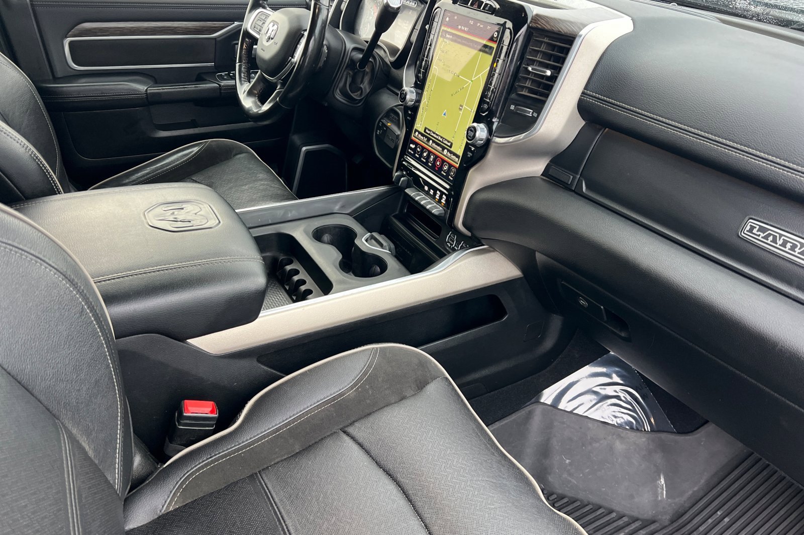 Used 2020 RAM 3500 Laramie image 16