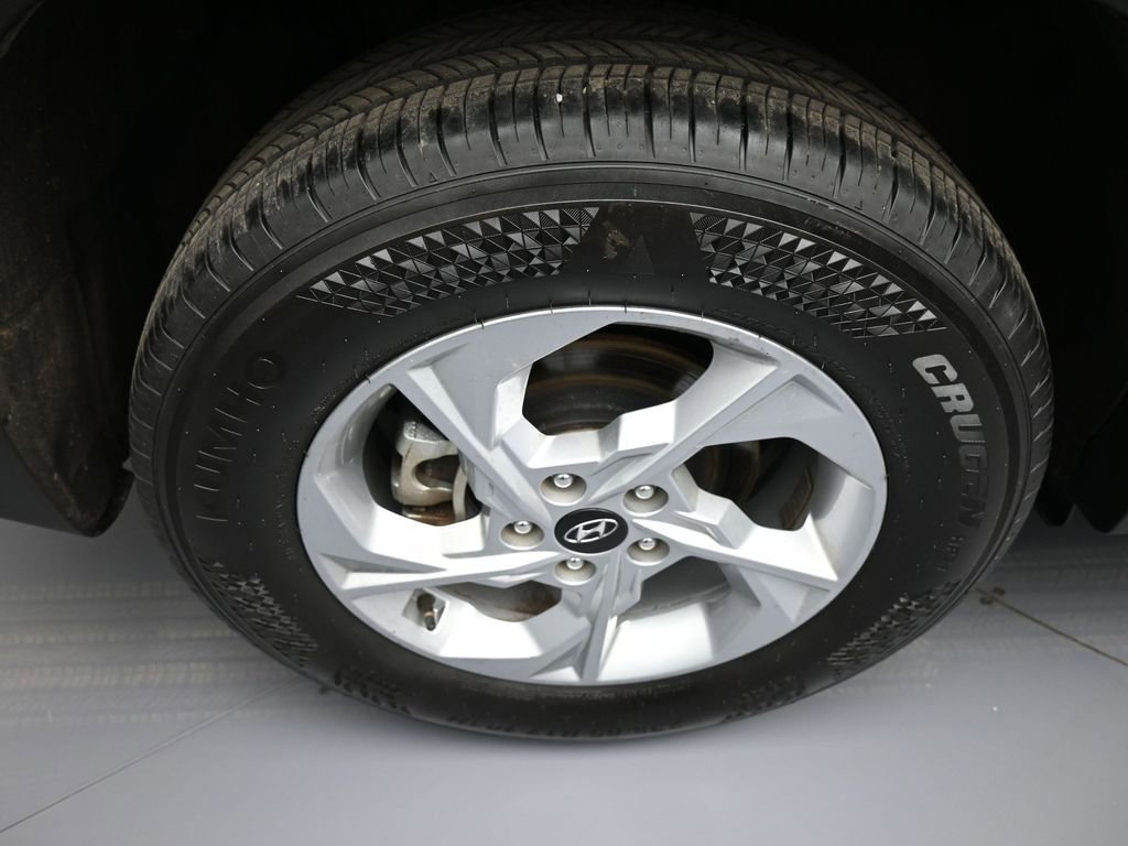 Certified 2024 Hyundai Tucson SEL image 12