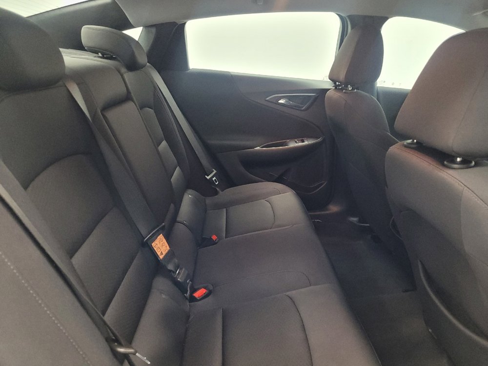 Used 2023 Chevrolet Malibu LT image 19