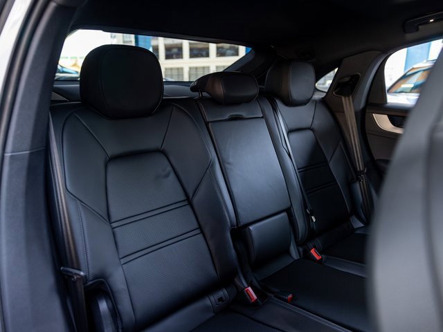 New 2026 Porsche Cayenne S image 47