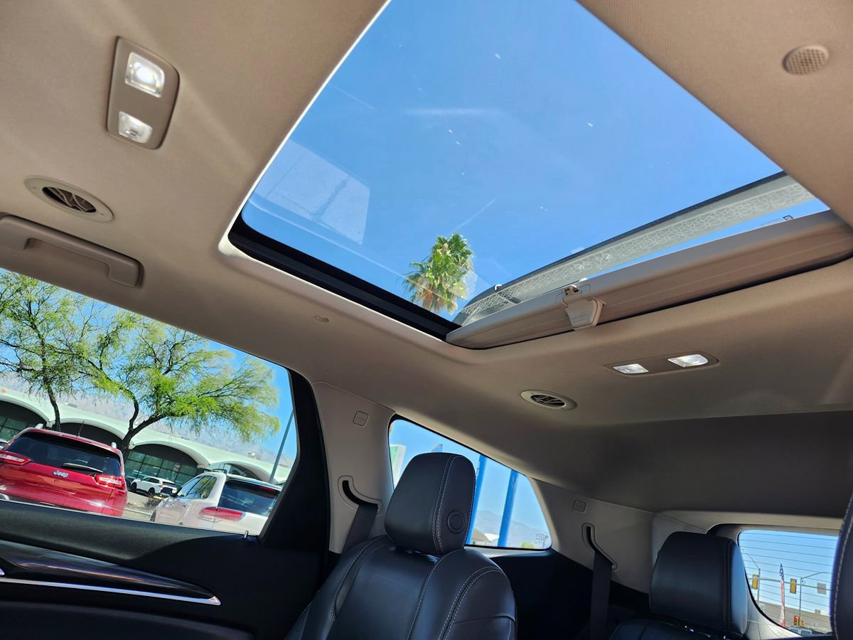 Used 2018 Buick Enclave Premium w/ Experience Buick Package FWD image 34