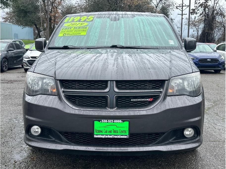 Used 2019 Dodge Grand Caravan GT image 2