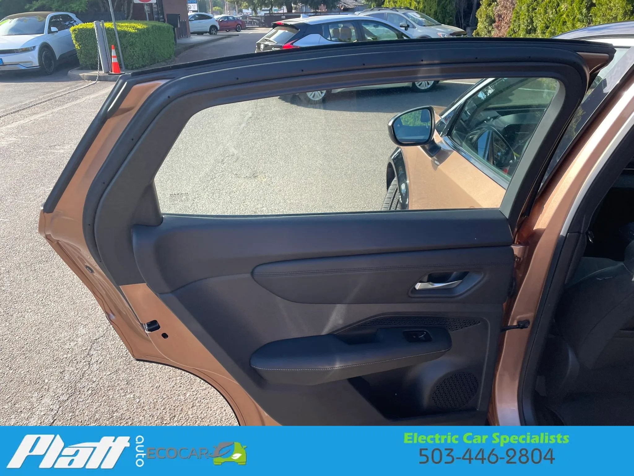 Used 2023 Nissan Ariya FWD image 39