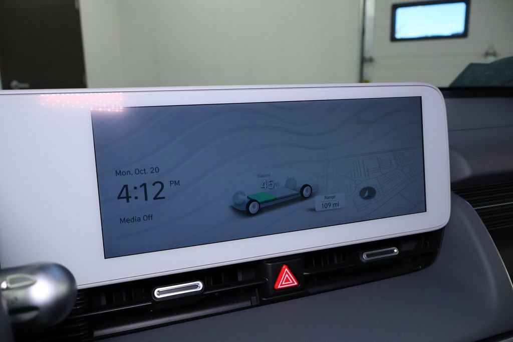 Used 2022 Hyundai Ioniq 5 SE image 24