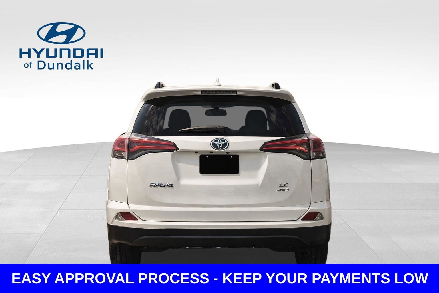 Used 2018 Toyota RAV4 LE w/ All Weather Liner Package image 5