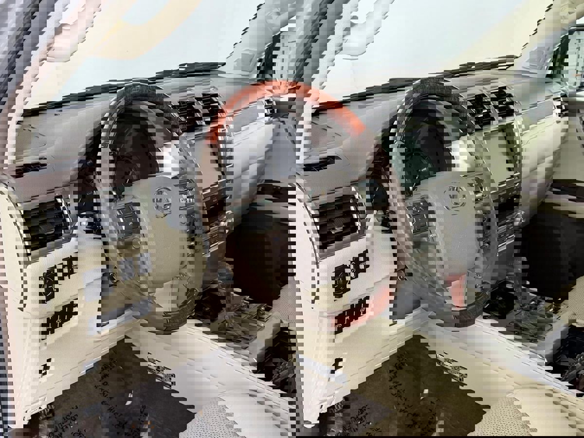 Used 2012 Lexus GX 460 Premium image 7
